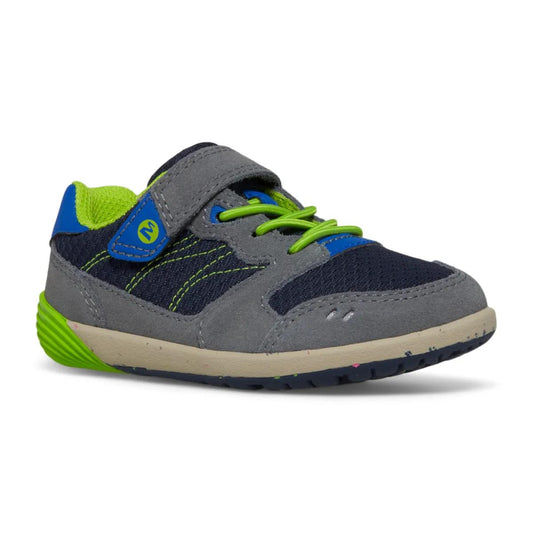 Little Kid's Bare Steps® A83 Sneaker - US 5578